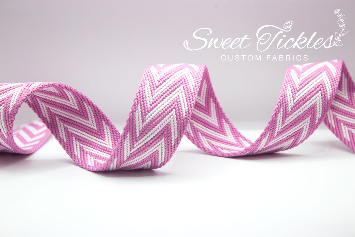 Retail - Jacquard Webbing-Chevron Diagonal- Pink - 1.5"