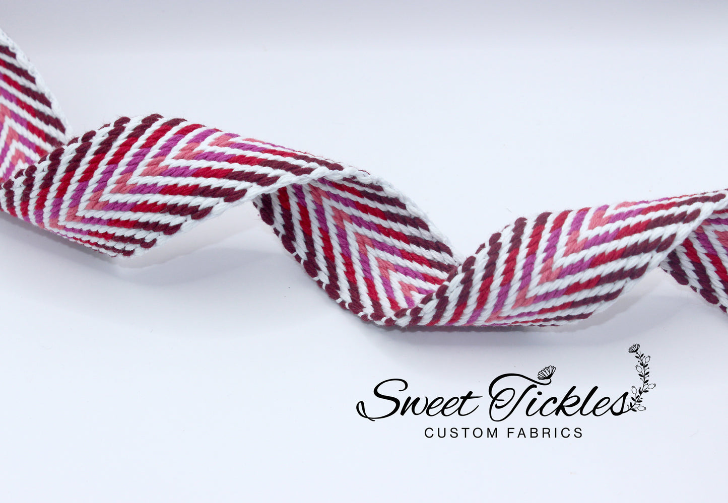 Retail- 1.5" Red Ombre Webbing