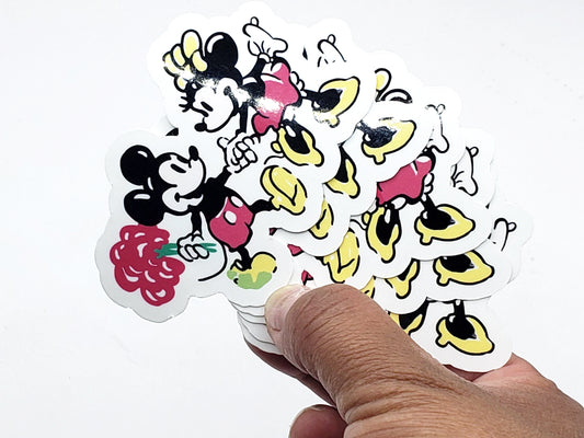 Mouse In Love- Sticker - (In Love)