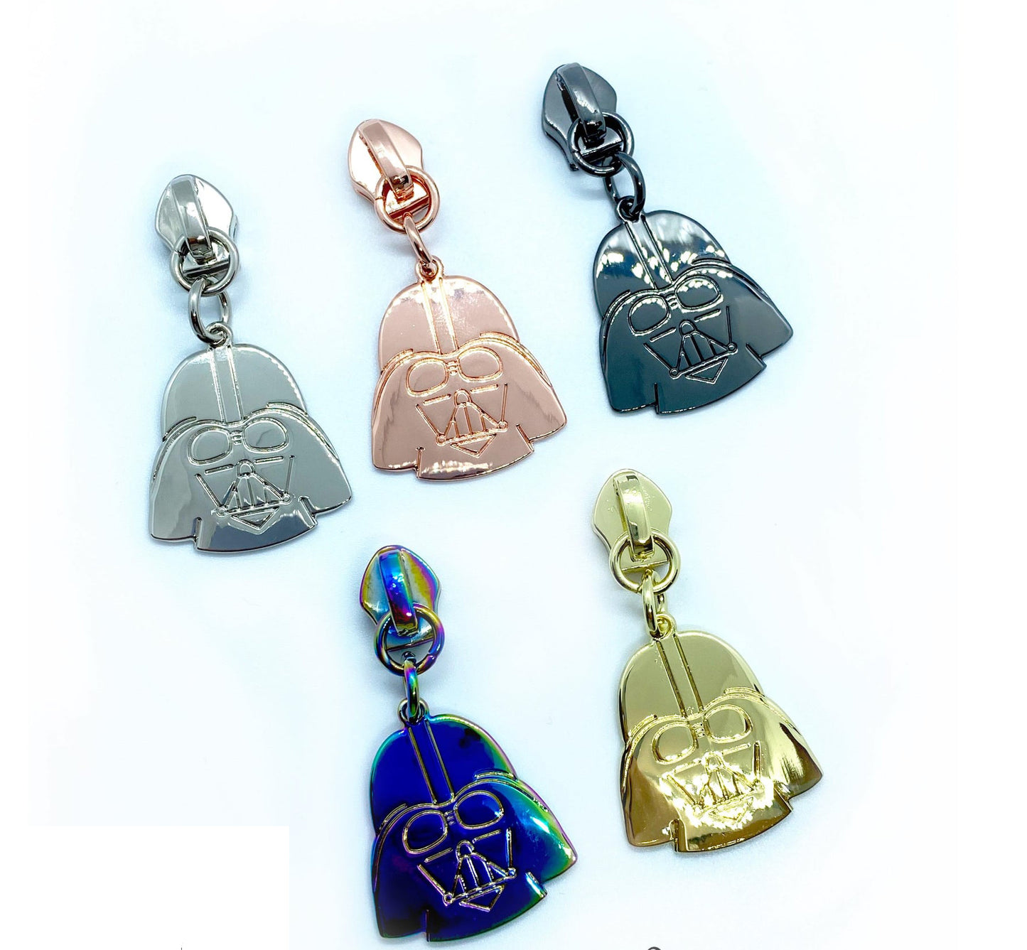 Preorder R79 Vader - -#5 Zipper Pull